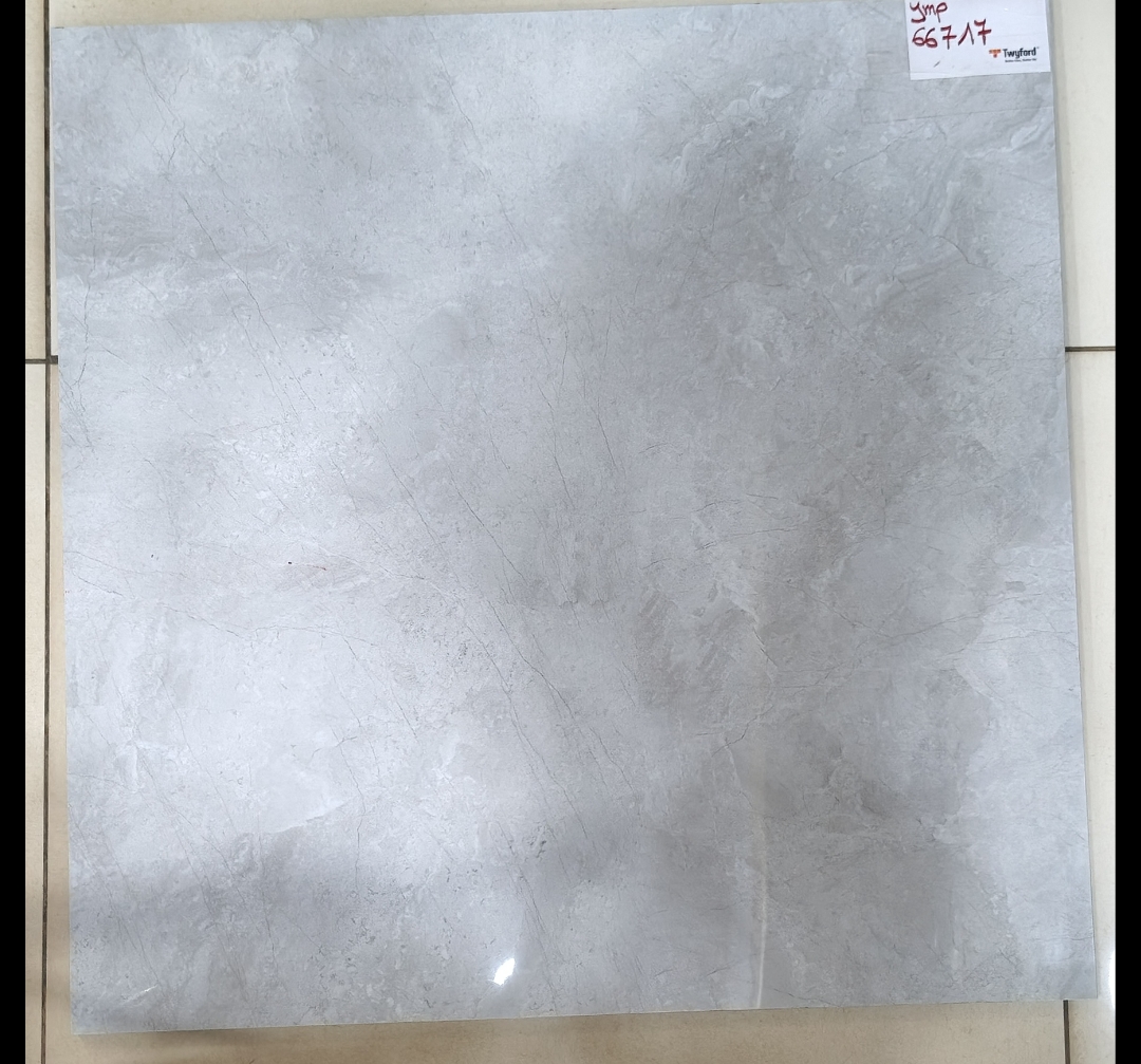 Carreaux 66747 Twyford chez Marc K.